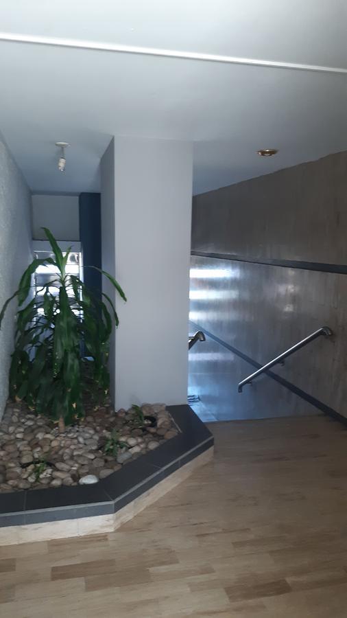 Ibis Apartment *
